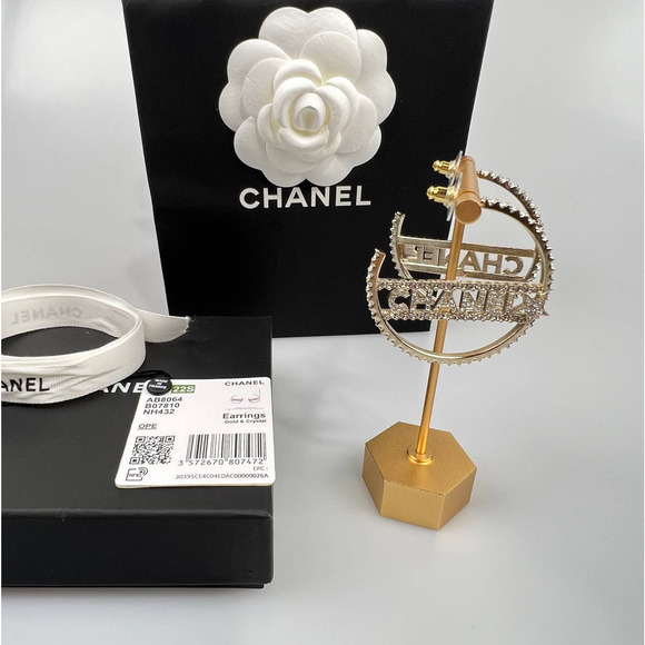 NIB Chanel Track 22S Series Large Hoop Earrings - Picture 3 of 13
